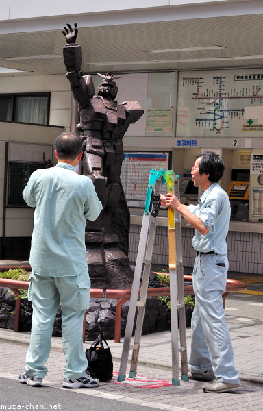 Shooting the Gundam, Suginami, Tokyo Shooting the Gundam, Suginami, Tokyo