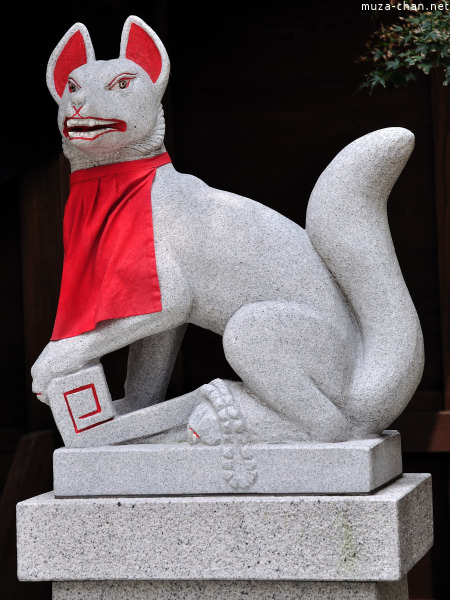 Inari Shrine near Suitengumae station Chuo Inari Shrine near Suitengumae station Chuo