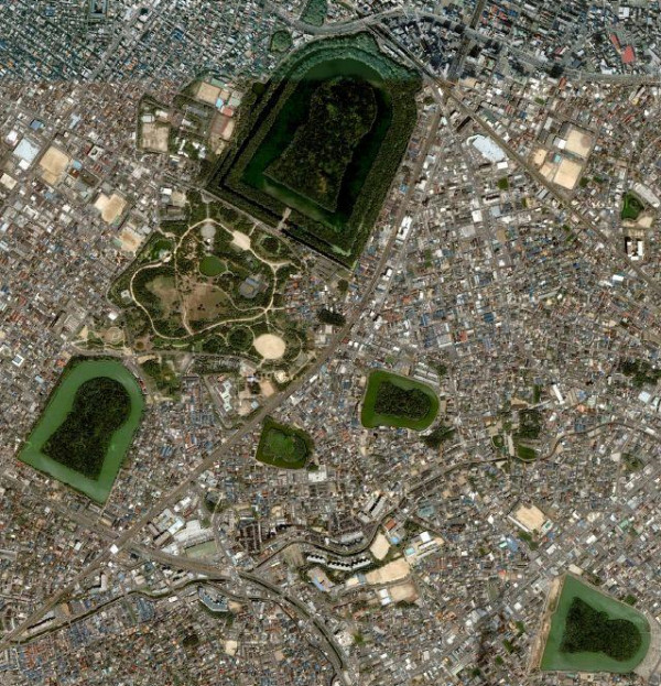 Mozu Tumulus Cluster Sakai City Mozu Tumulus Cluster Sakai City