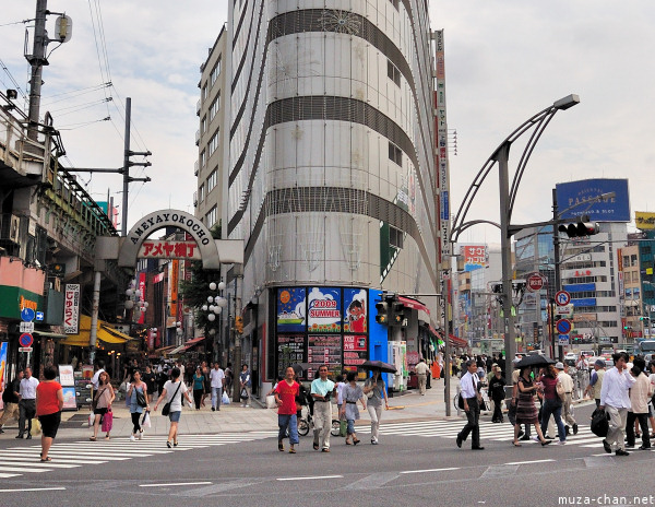 Ameyayoko-cho entrance, Ueno