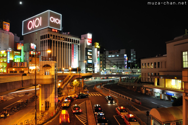 Hot Night at Ueno Station, Tokyo