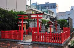 A Japan Photo per Day - Inari Shrine at World Trade Center