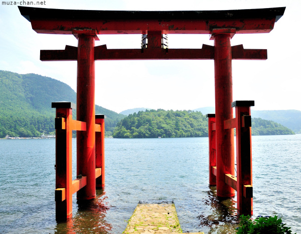 Hakone Shrine