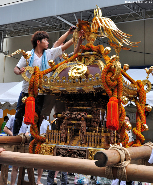 Preparing the mikoshi