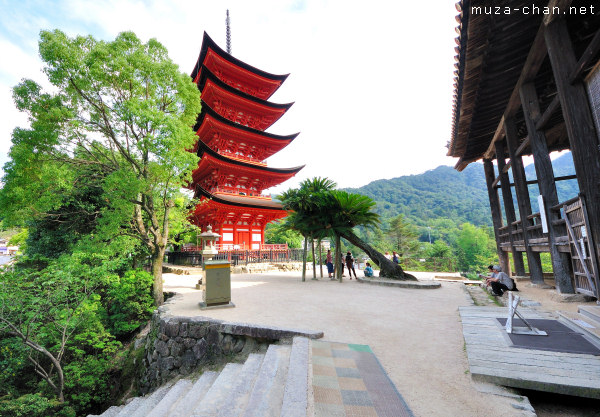 Five-Storied Pagoda, Senjokaku Hall, Miyajima island Five-Storied Pagoda, Senjokaku Hall, Miyajima island