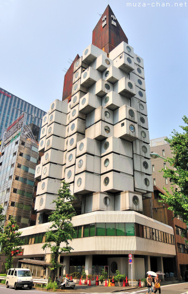 Nakagin Capsule Tower, Shimbashi, Tokyo Nakagin Capsule Tower, Shimbashi, Tokyo