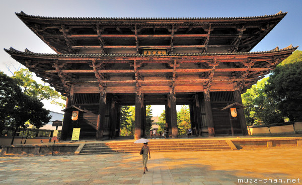 Nandaimon Gate, Todai-ji Temple, Nara Nandaimon Gate, Todai-ji Temple, Nara