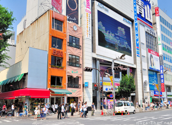 Narrow Buildings, Shinjuku, Tokyo