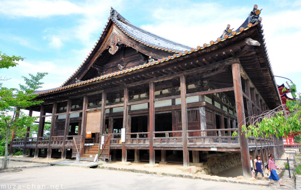 Senjokaku Hall, Miyajima island Senjokaku Hall, Miyajima island