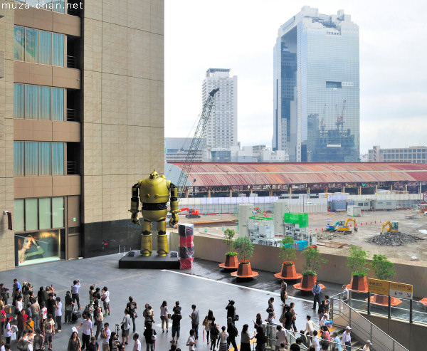 Tetsujin 28-go, Osaka Station
