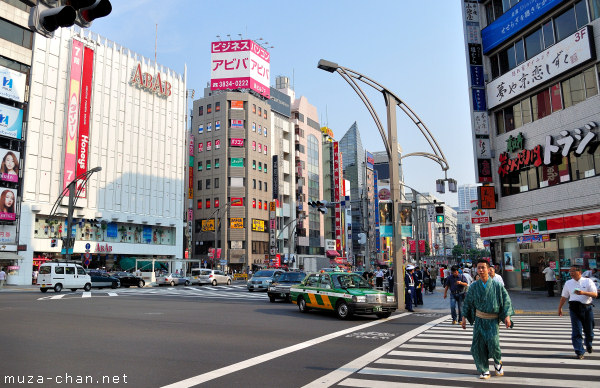Chuo-dori, Ueno, Tokyo Chuo-dori, Ueno, Tokyo