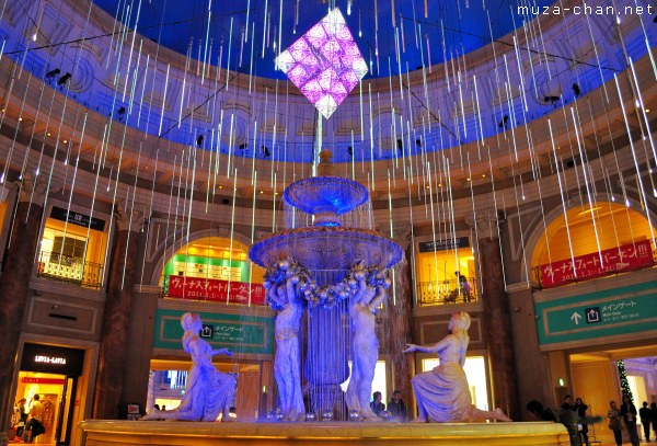 Venus Fort Winter Illumination, Odaiba, Tokyo Venus Fort Winter Illumination, Odaiba, Tokyo