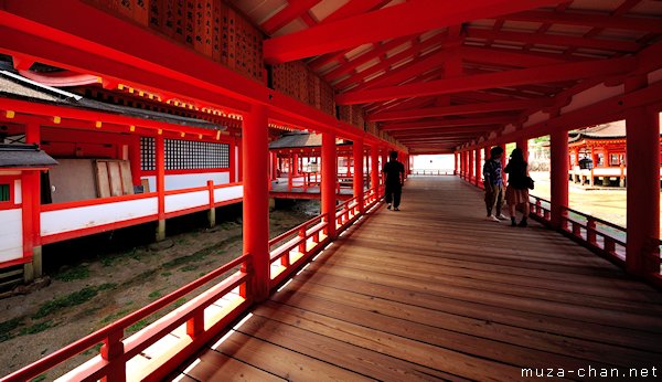 Naishi bashi, Itsukushima Shrine, Miyajima Naishi bashi, Itsukushima Shrine, Miyajima