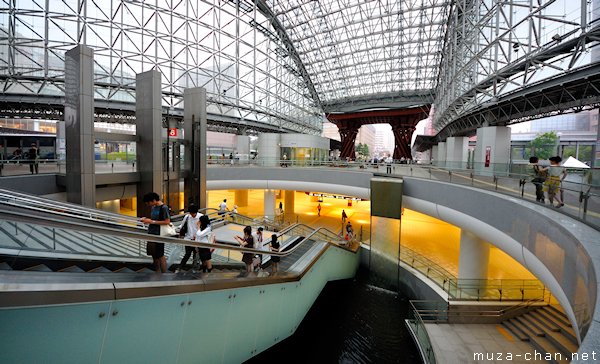 Tsuzumimon Gate, Motenashi Dome, Kanazawa Station, Kanazawa Tsuzumimon Gate, Motenashi Dome, Kanazawa Station, Kanazawa