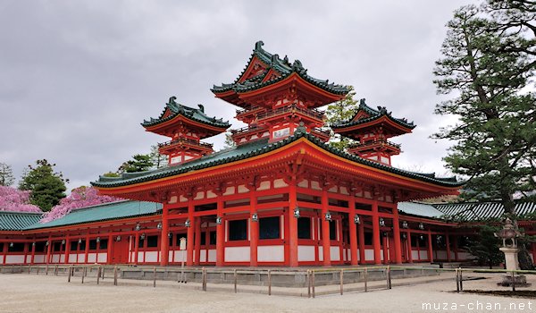 Soryu-ro (Blue Dragon Tower), Heian Shrine, Kyoto Soryu-ro (Blue Dragon Tower), Heian Shrine, Kyoto