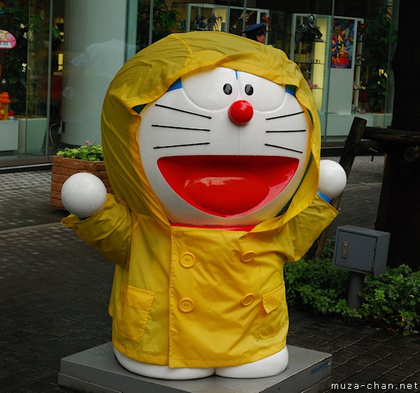 Doraemon statue in front of the Bandai building in Asakusa, Tokyo