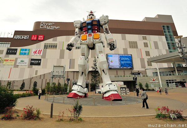 Life-size Statue RX-78-2 Gundam, Diver City, Odaiba, Tokyo Life-size Statue RX-78-2 Gundam, Diver City, Odaiba, Tokyo