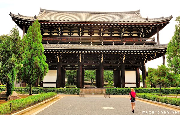 Sanmon Gate, Tofuku-ji Temple, Kyoto Sanmon Gate, Tofuku-ji Temple, Kyoto