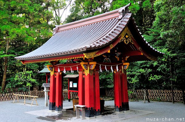 Temizuya, Tsurugaoka Hachimangu Shrine, Kamakura Temizuya, Tsurugaoka Hachimangu Shrine, Kamakura