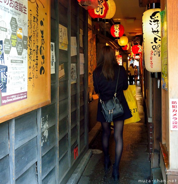 Narrow street, Dotonbori, Osaka