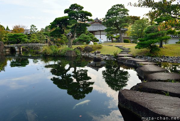 Oyasiki-no-niwa, Koko-en, Himeji Oyasiki-no-niwa, Koko-en, Himeji