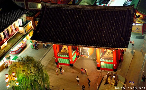 Kaminarimon Gate, Senso-ji Temple, Asakusa, Tokyo Kaminarimon Gate, Senso-ji Temple, Asakusa, Tokyoo