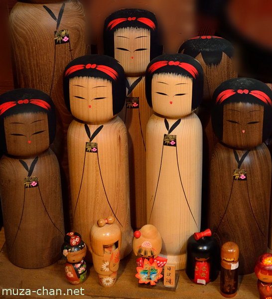 kokeshi