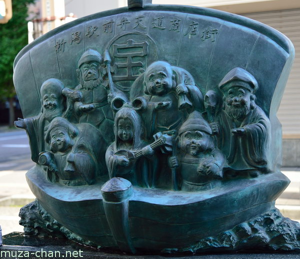 Seven Gods of Luck statue, Niigata