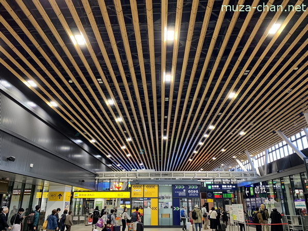 Shin-Hakodate-Hokuto Station, Hokuto, Hokkaido Shin-Hakodate-Hokuto Station, Hokuto, Hokkaido