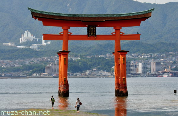 Itsukushima Shrine Torii, Miyajima
