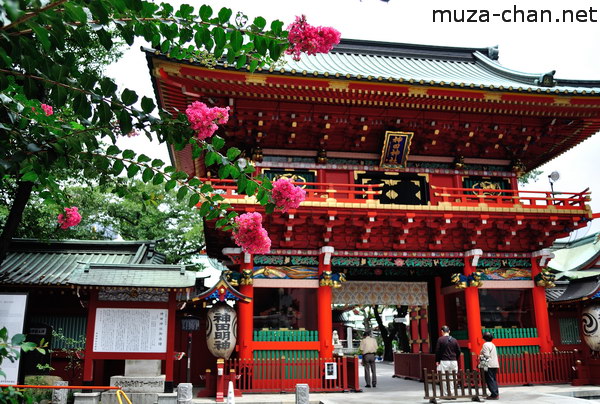 Zuishin-mon, Kanda Myojin Shrine, Tokyo Zuishin-mon, Kanda Myojin Shrine, Tokyo
