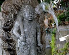 Japanese traditions, water splashing the Gods