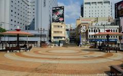 Fukuoka Fuku-Haku Deai bridge and and old samurai drinking story