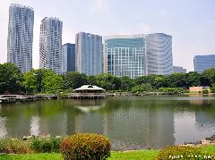 Hama-rikyu, Japanese garden with seawater