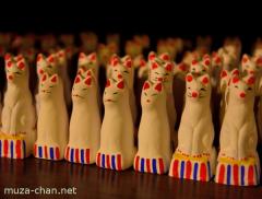 Kitsune statues