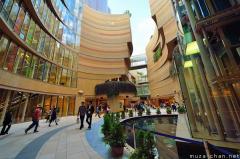 Japanese modern architecture, Namba Parks