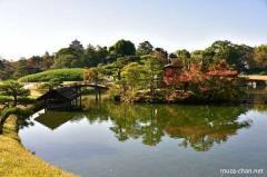 Simply beautiful Japanese scenes, Koraku-en autumn landscape