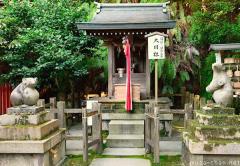 Unlikely Shinto guardians: Rats