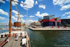 Summer tourist attractions in Osaka Bay, Tempozan Harbor Village