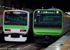 JR Yamanote line trains